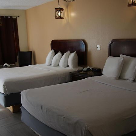 Townhouse Motel Lusk Kültér fotó